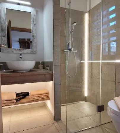 Hochalmbahnen Chalets 20W3, Alpenflieder, Nahe Gondel, Hunde Willkommen