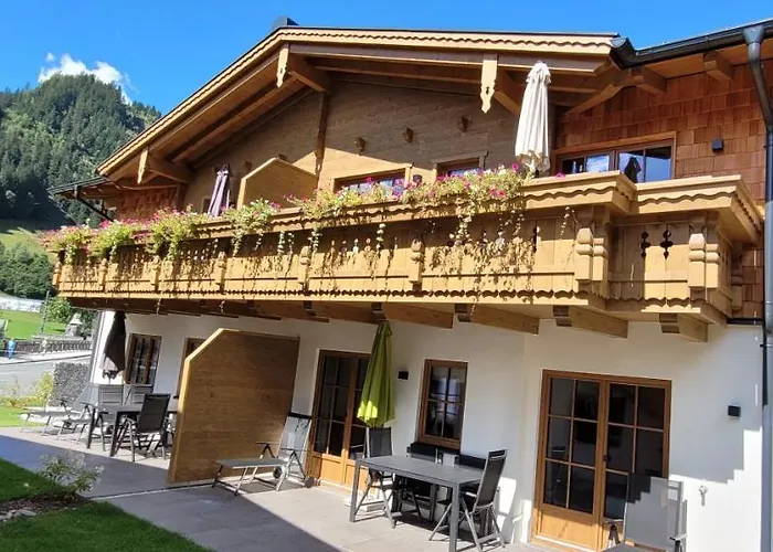Hochalmbahnen Chalets 20W3, Alpenflieder, Nahe Gondel, Hunde Willkommen شقة راوريس